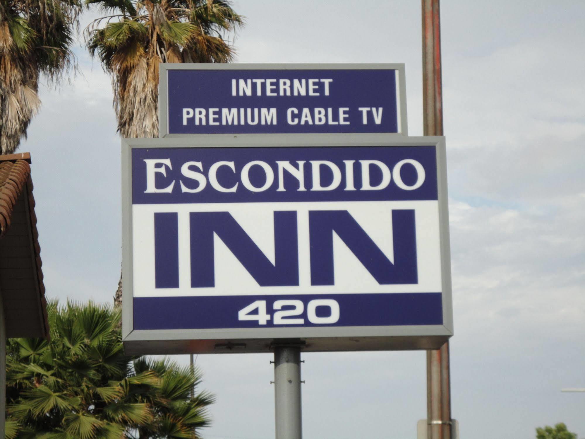 Escondido Inn Екстер'єр фото